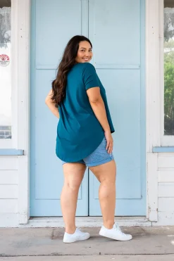Macey Hi-Low T-Shirt in Teal