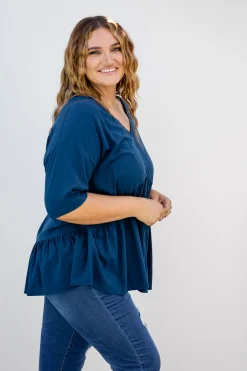 Peak Top in Navy